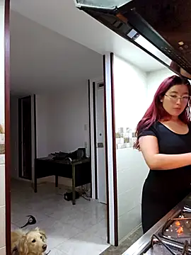 Snapshot of lunnaa_ chatting on 14, 11, 2025 lunnaa online show from 14, 11, 2025