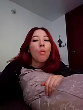 Snapshot of lunnaa_ chatting on 23, 11, 2025 lunnaa online show from 23, 11, 2025