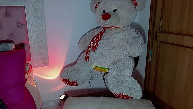 Ayleen m online show from 10, 2, 2026