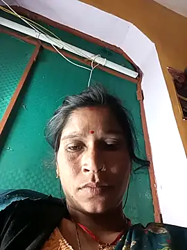 Snapshot of Sonam_pandeyji chatting on 3, 12, 2025 Sonam pandeyji online show from 3, 12, 2025