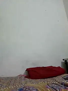 Snapshot of yashuuuu021 chatting on 8, 5, 2026 yashuuuu021 online show from 8, 5, 2026