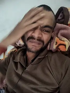 Snapshot of yashuuuu021 chatting on 10, 5, 2026 yashuuuu021 online show from 10, 5, 2026