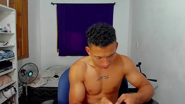 Snapshot of JuanchiT66 chatting on 19, 10, 2025 JuanchiT66 online show from 19, 10, 2025