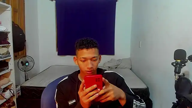 Snapshot of JuanchiT66 chatting on 22, 10, 2025 JuanchiT66 online show from 22, 10, 2025