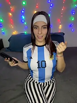Jesicamartinezok online show from 18, 7, 2026