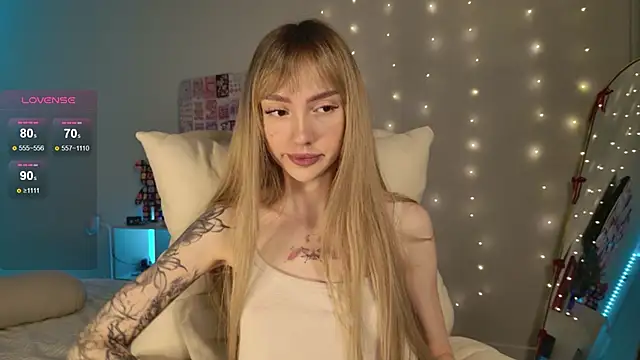 Snapshot of Lunainnk chatting on 19, 1, 2026 Lunainnk online show from 19, 1, 2026