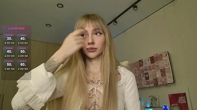 Snapshot of Lunainnk chatting on 11, 2, 2026 Lunainnk online show from 11, 2, 2026