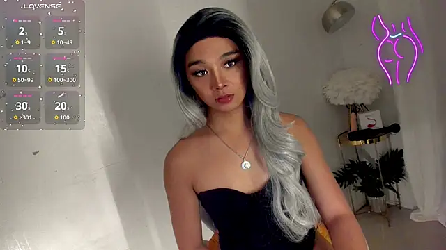 TrinityFucksYou online show from 17, 11, 2025