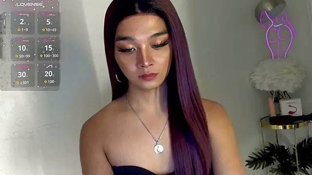 TrinityFucksYou online show from 19, 11, 2025