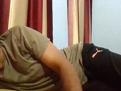 Snapshot of creativecommin chatting on 20, 9, 2025 creativecommin online show from 20, 9, 2025