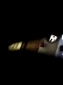 Snapshot of whitelady15 chatting on 18, 11, 2025 whitelady15 online show from 18, 11, 2025