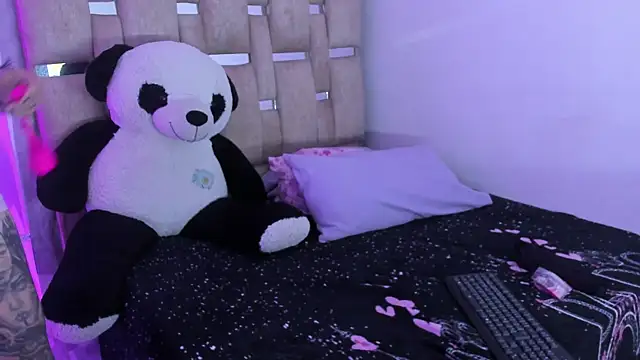 JulianaCarter online show from 11, 11, 2025