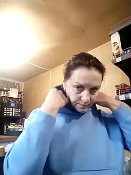 KimmyAghora online show from 17, 9, 2025