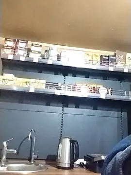 KimmyAghora online show from 22, 12, 2025