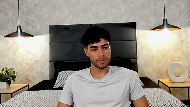 RaphaelDufort online show from 10, 10, 2025