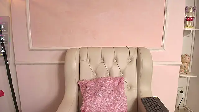 Ginevra esposito online show from 24, 11, 2025