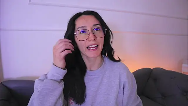 Ginevra esposito online show from 9, 2, 2026