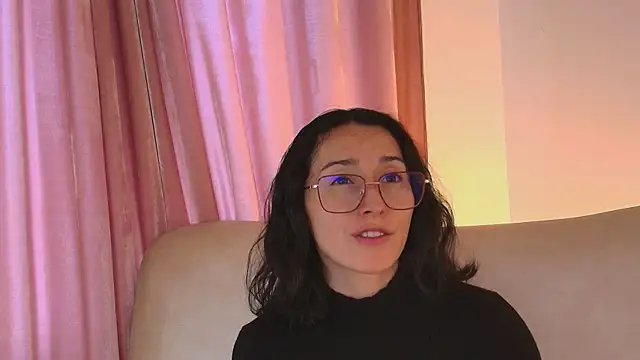Snapshot of Ginevra_esposito chatting on 8, 5, 2026 Ginevra esposito online show from 8, 5, 2026