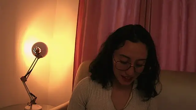 Snapshot of Ginevra_esposito chatting on 29, 5, 2026 Ginevra esposito online show from 29, 5, 2026