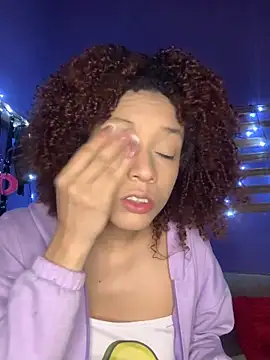 ValentinaStorm1 online show from 13, 11, 2025