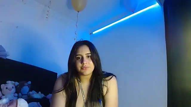 Snapshot of Electraweb_09 chatting on 18, 12, 2025 Electraweb 09 online show from 18, 12, 2025