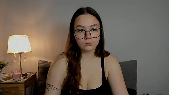 Snapshot of KatySensualy chatting on 24, 10, 2025 KatySensualy online show from 24, 10, 2025