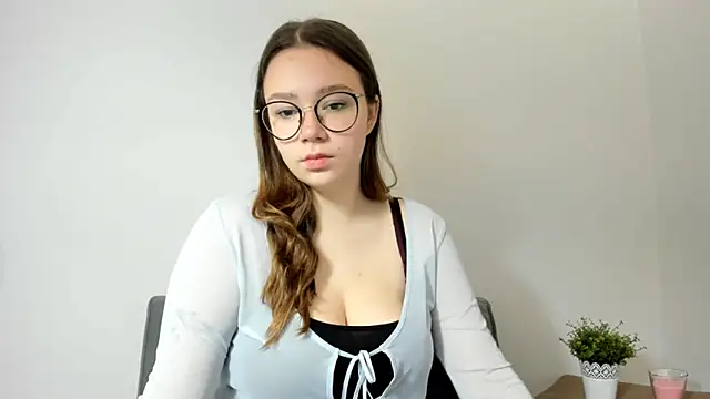 Snapshot of KatySensualy chatting on 30, 10, 2025 KatySensualy online show from 30, 10, 2025