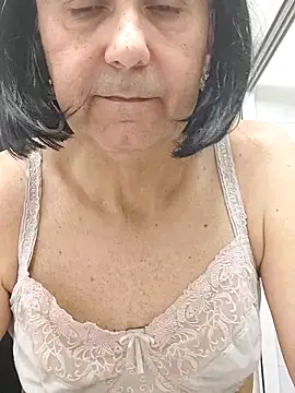 Emily de Carla online show from 14, 10, 2025