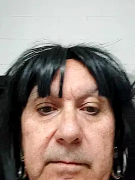 Emily de Carla online show from 7, 4, 2026