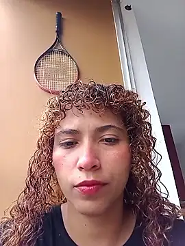 Snapshot of Vikyvoyeur chatting on 9, 11, 2025 Vikyvoyeur online show from 9, 11, 2025