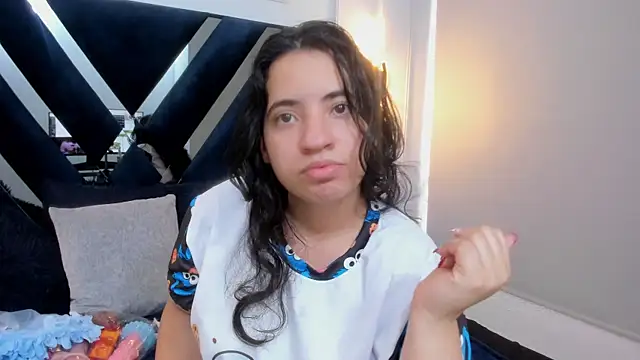 Nicol Chang online show from 14, 2, 2026