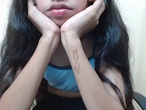 smallcuute online show from 17, 9, 2025