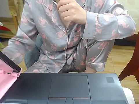 Lamoon 2k online show from 31, 10, 2025