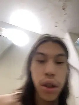 heytherepeoples717 online show from 9, 1, 2026