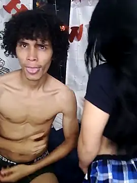 Snapshot of Yessi_f chatting on 26, 10, 2025 Yessi f online show from 26, 10, 2025