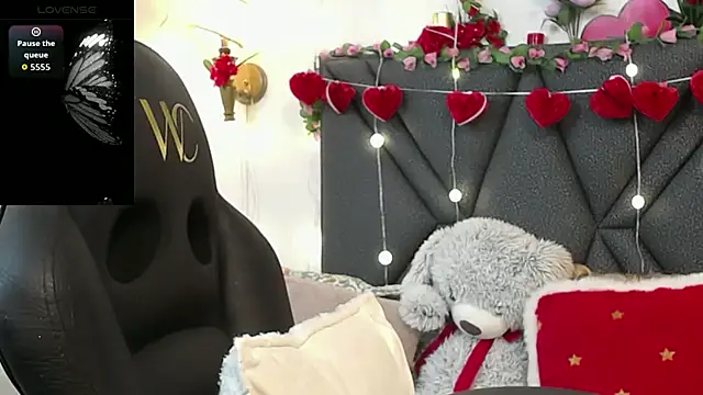 Snapshot of IndraKaur_ chatting on 20, 3, 2026 IndraKaur online show from 20, 3, 2026