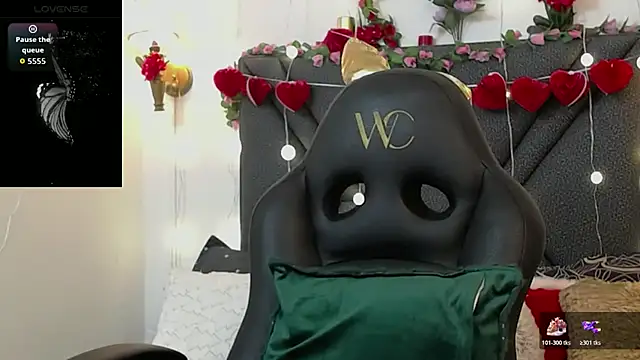 Snapshot of IndraKaur_ chatting on 28, 3, 2026 IndraKaur online show from 28, 3, 2026