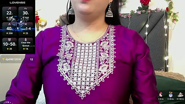 Snapshot of IndraKaur_ chatting on 17, 4, 2026 IndraKaur online show from 17, 4, 2026