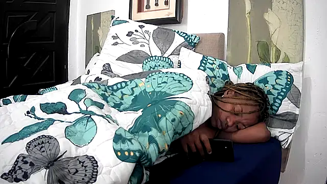 Snapshot of CandyNaynay chatting on 29, 9, 2025 CandyNaynay online show from 29, 9, 2025