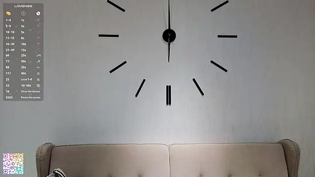 Snapshot of MinaMancilla chatting on 2, 10, 2025 MinaMancilla online show from 2, 10, 2025