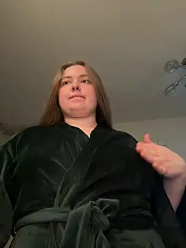 Snapshot of DeniMilkyyyyy chatting on 24, 5, 2026 DeniMilkyyyyy online show from 24, 5, 2026