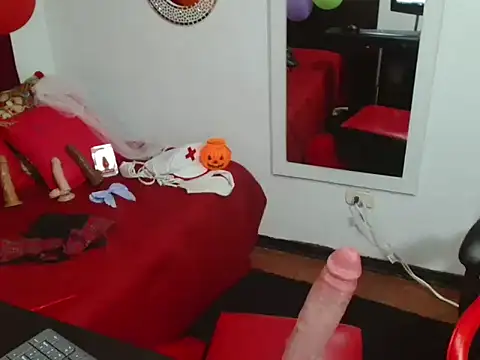 rous-kinky online show from 31, 10, 2025