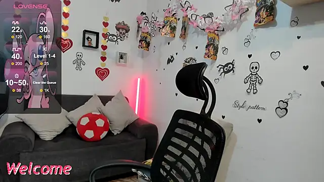 Snapshot of anastasia_tuya chatting on 14, 10, 2025 anastasia tuya online show from 14, 10, 2025