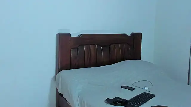 Hunter Hoott online show from 16, 4, 2026