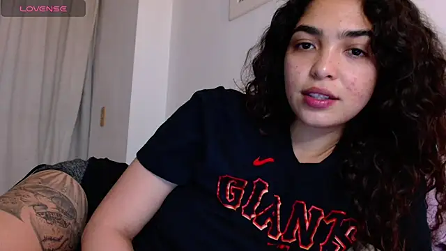 Snapshot of Ariagal chatting on 19, 11, 2025 Ariagal online show from 19, 11, 2025