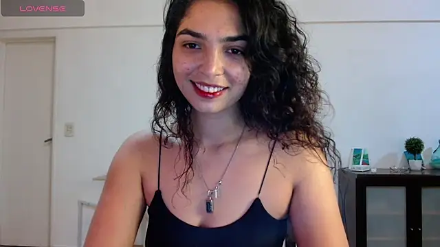 Snapshot of Ariagal chatting on 22, 11, 2025 Ariagal online show from 22, 11, 2025