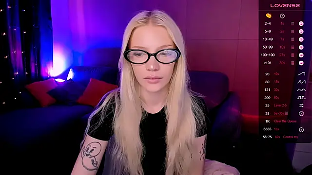 AnyaTaylor  online show from 27, 5, 2026
