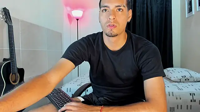 TeamPorn 19 online show from 23, 10, 2025