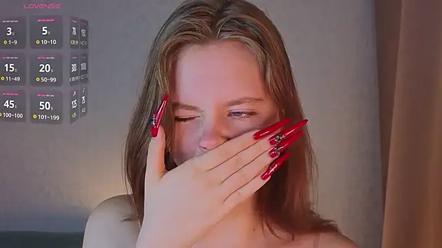 JulietteRain online show from 12, 9, 2025