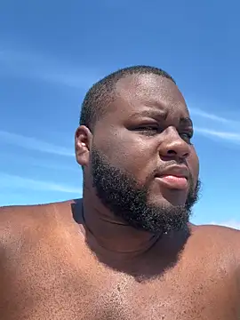 Snapshot of mistermidnightsnack chatting on 22, 9, 2025 mistermidnightsnack online show from 22, 9, 2025